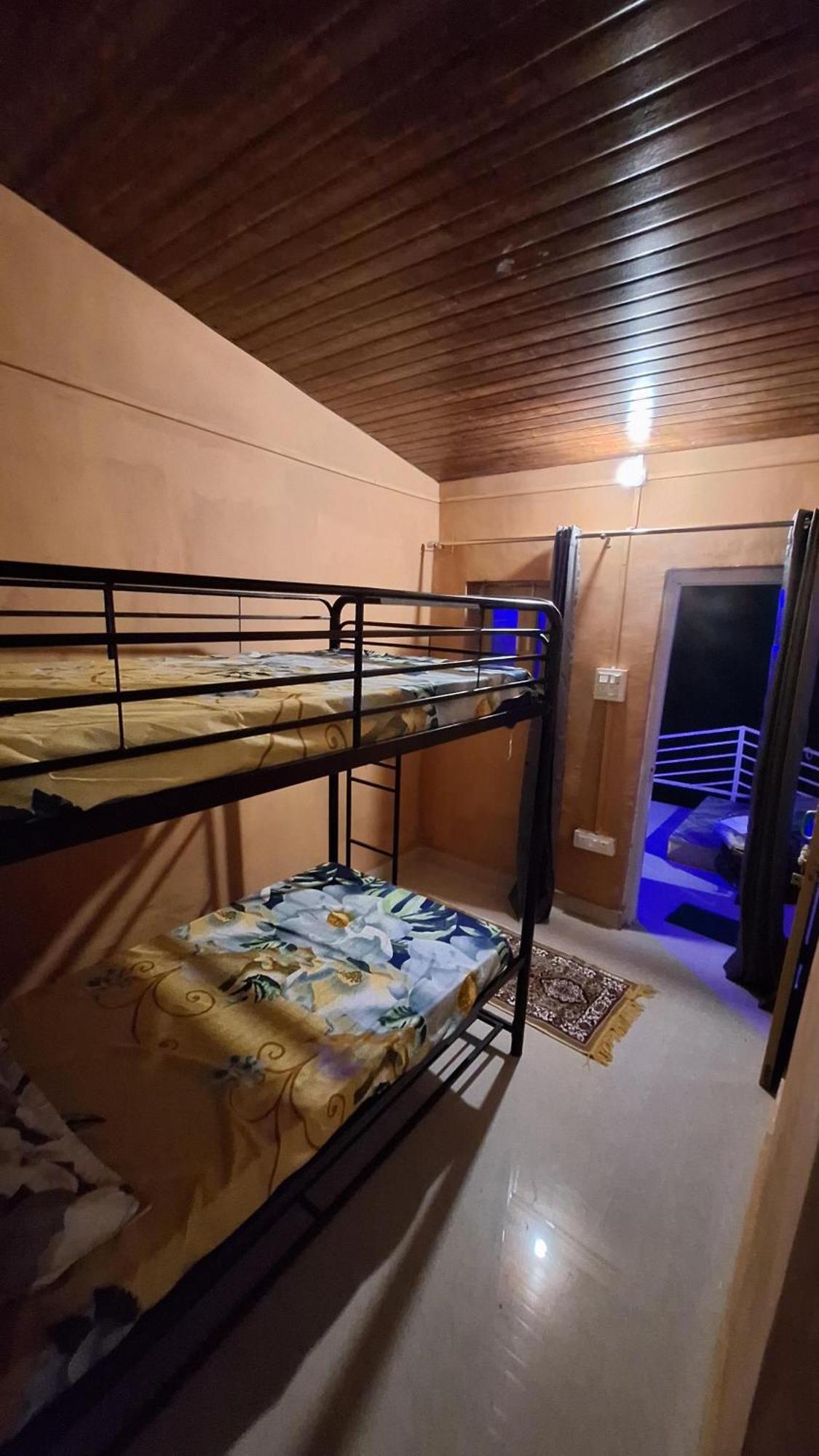 Tathastu Bir -Homestay ,Dorm,Hostel 外观 照片