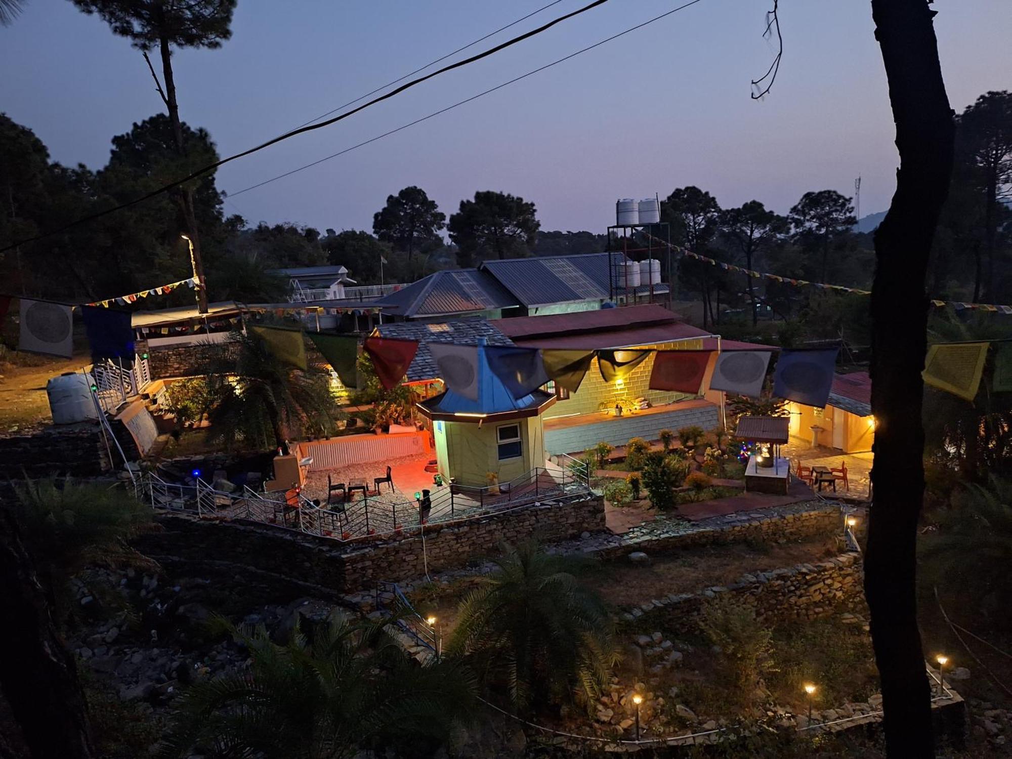 Tathastu Bir -Homestay ,Dorm,Hostel 外观 照片
