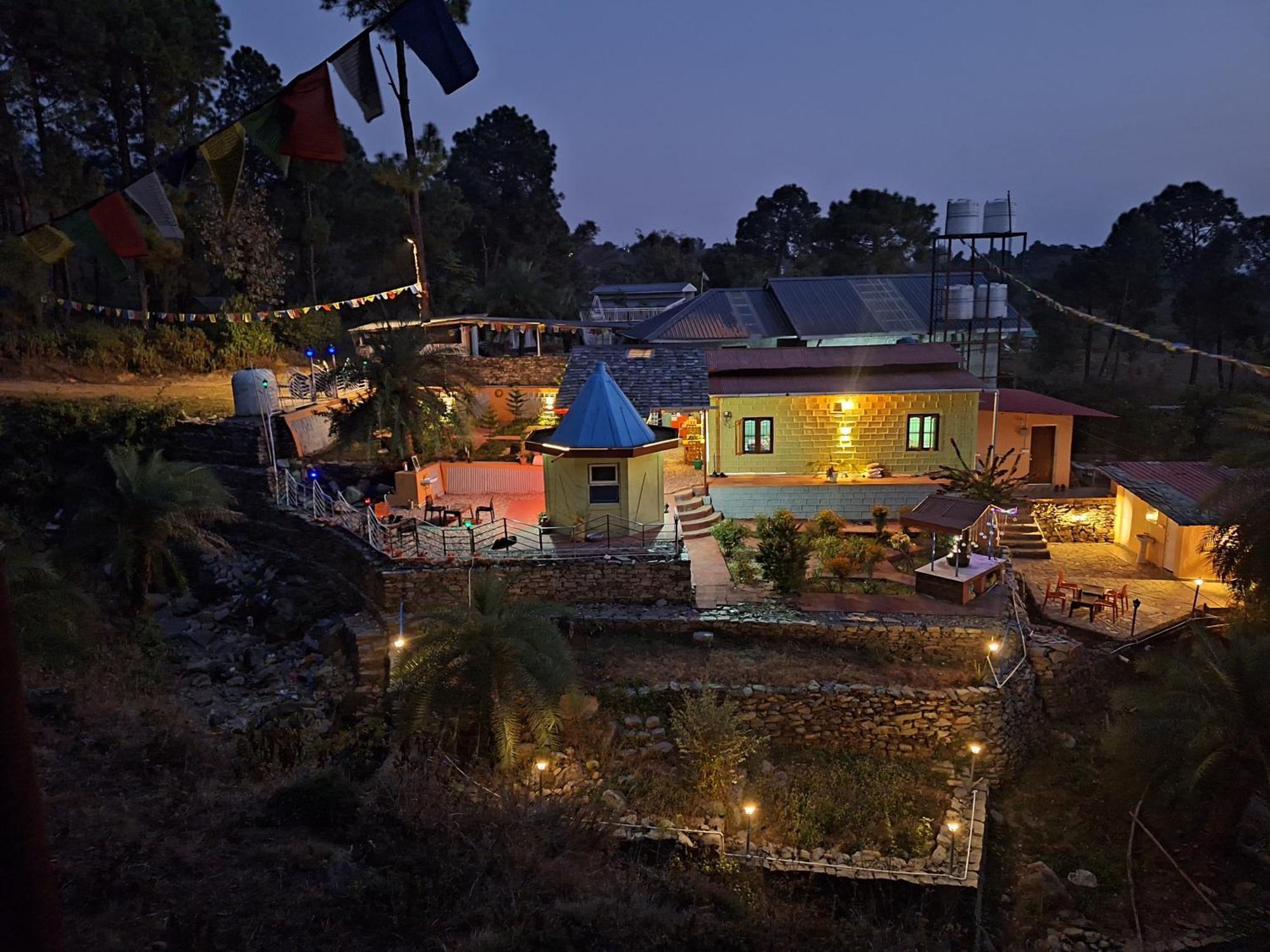 Tathastu Bir -Homestay ,Dorm,Hostel 外观 照片