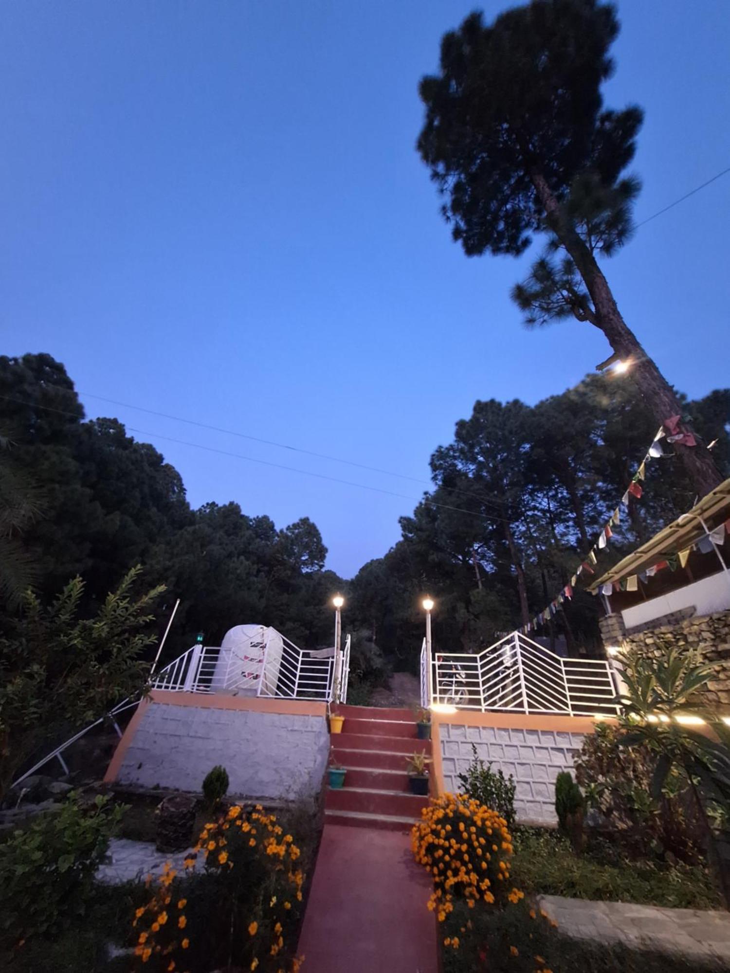 Tathastu Bir -Homestay ,Dorm,Hostel 外观 照片